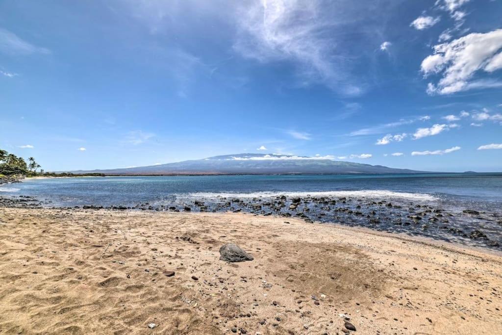 Stunning Maui Direct Ocean Front On The Beach, Walk To Beach From Condo, Watch Turtles, Whales, Ac In All Rooms Ocean View Pool And Spa Wailuku Exterior foto