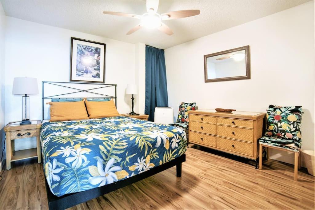Stunning Maui Direct Ocean Front On The Beach, Walk To Beach From Condo, Watch Turtles, Whales, Ac In All Rooms Ocean View Pool And Spa Wailuku Exterior foto