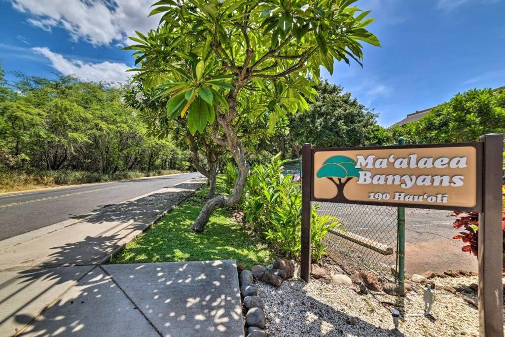 Stunning Maui Direct Ocean Front On The Beach, Walk To Beach From Condo, Watch Turtles, Whales, Ac In All Rooms Ocean View Pool And Spa Wailuku Exterior foto